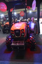 BİRECİK DEUTZ-FAHR TRAKTÖRLERİ    ALOĞLU TRAKTÖR BURSA TARIM FUARINDA