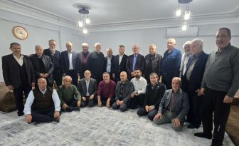 MEHMET GÜRBÜZER EĞİTİMCİLERİ İFTARDA BİR ARAYA GETİRDİ