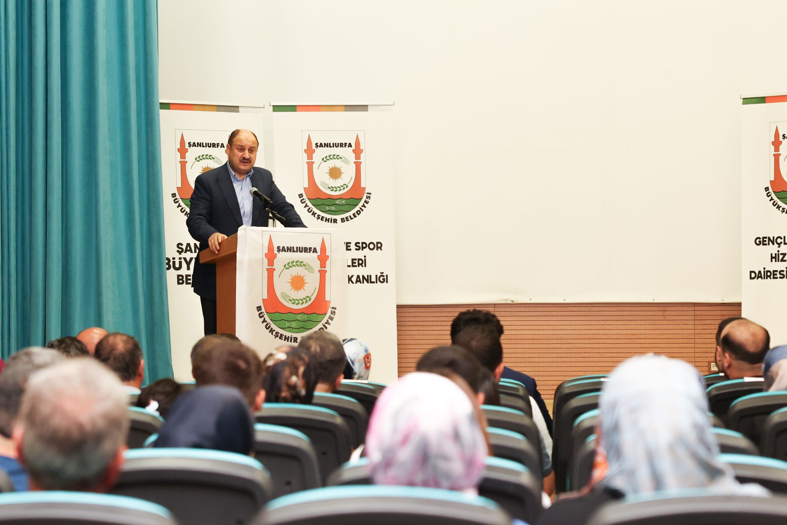 BAŞKAN GÜLPINAR’DAN YKS’DE DERECEYE GİREN ÖĞRENCİLERE DESTEK